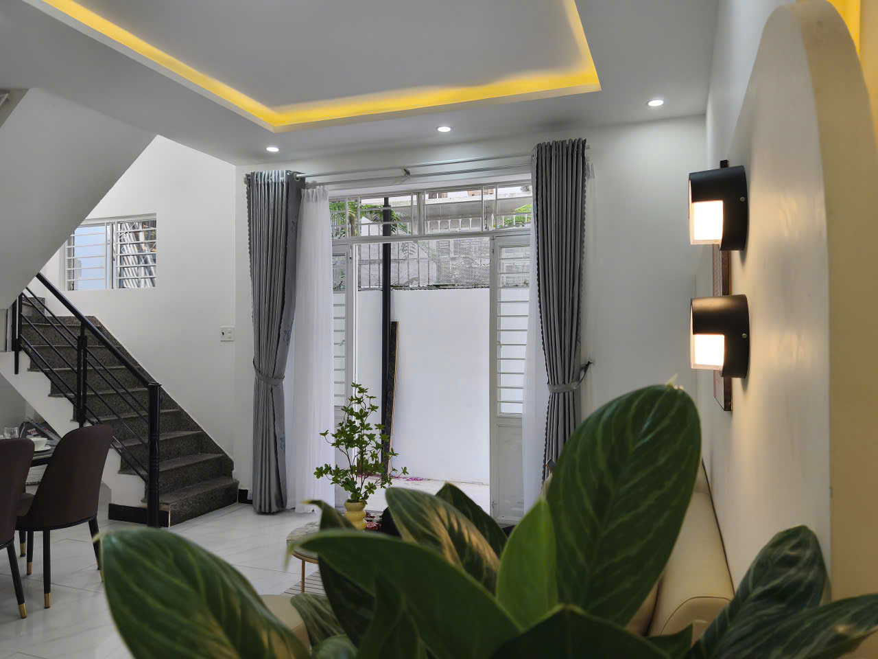 ♣ Nhà sát Nguyễn Tất Thành Hà Khê 01, 31m2, 2 tầng ở ngay, nhỉnh 3 tỷ 15981758