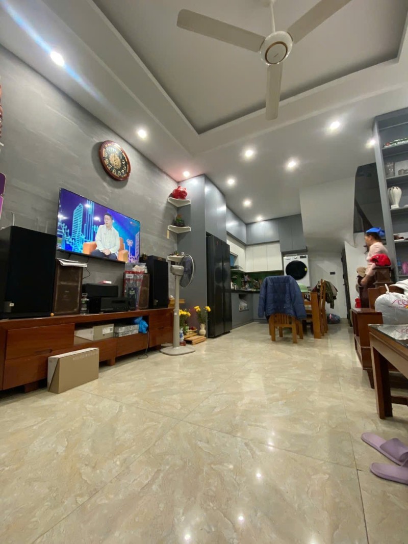 THẠCH CẦU – LONG BIÊN  NHÀ ĐẸP 36M² – FULL NỘI THẤT GẮN TƯỜNG - GIÁ CHỈ 7,6 TỶ – Ở NGAY 15981796