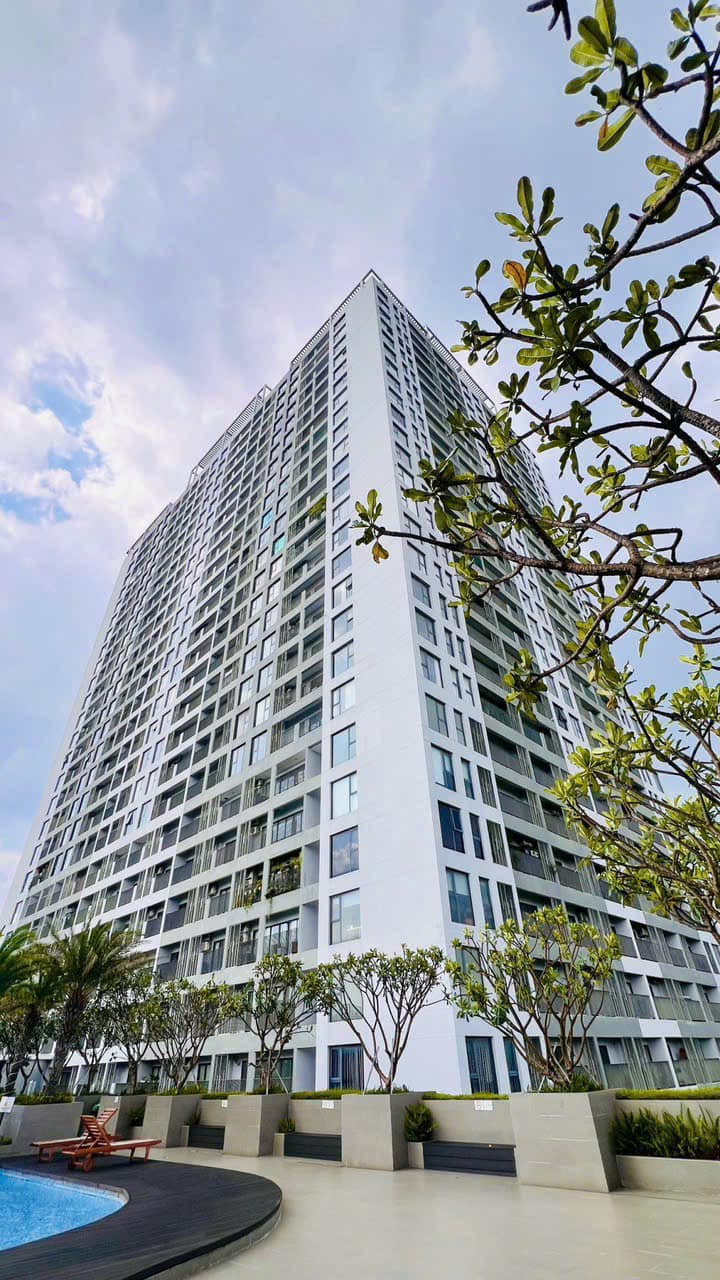 Cho thuê shop Lavida Plus Q7, 105m2, 2 tầng, mặt tiền Nguyễn Văn Linh, kinh doanh cực đỉnh, giá 15981880