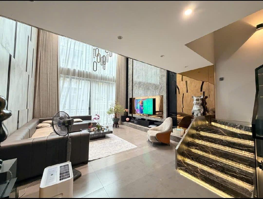 Siêu phẩm 5 tầng ở sướng ngõ ô tô thang máy trung tâm quận ba đình 15981990