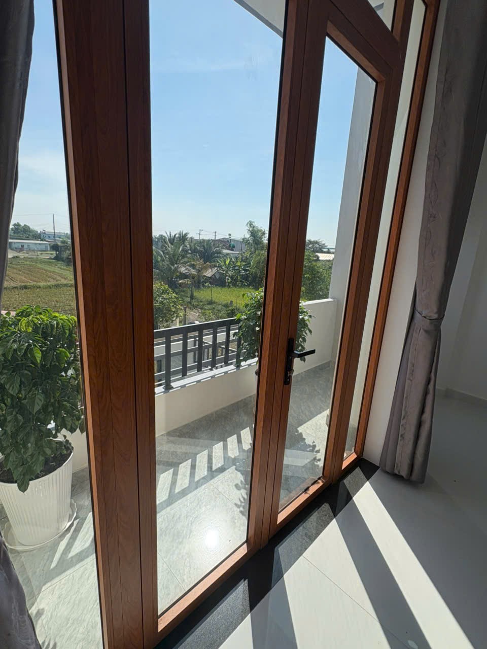 NHÀ PHỐ MỚI XÂY - DỌN VÀO Ở NGAY - Địa chỉ Đức Hoà Đông, Huyện Đức Hoà - Long An 15981991