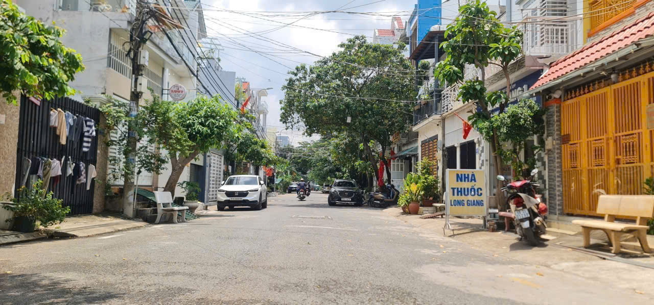 KDC ĐỒNG BỘ - ĐƯỜNG 10M HUỲNH TẤN PHÁT, NHÀ BÈ - FULL NỘI THẤT- XE HƠI NGỦ TRONG NHÀ - CHỈ 7,68 TỶ 15982007