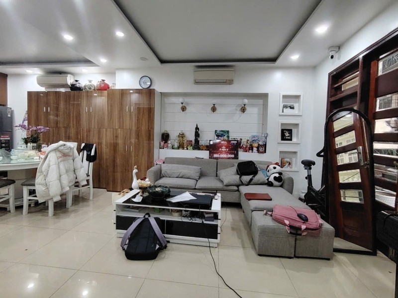 Bán nhà Nguyễn Văn Cừ,Long Biên 5 tầng,48m,mt5.6m oto vào nhà nhỉnh 13 tỷ 15982026