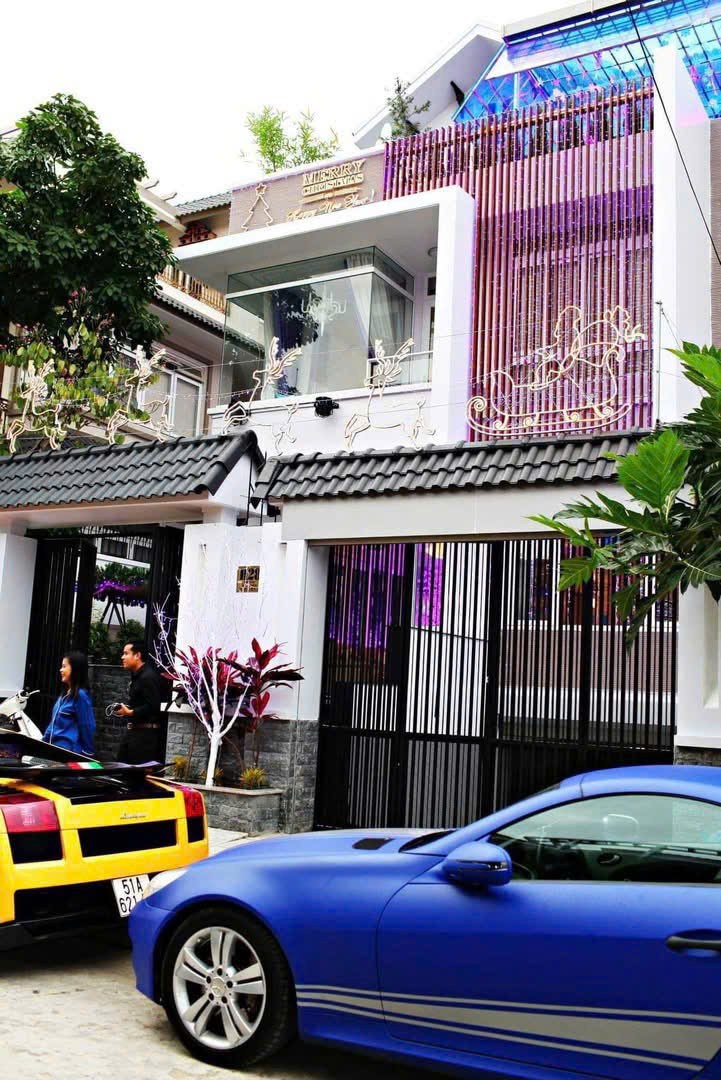 BIỆT THỰ KDC PHÚ NHUẬN Q12 – 1 HẦM 4 TẦNG – NGANG 10M – KHÔNG GIAN SỐNG ĐẲNG CẤP 15982029