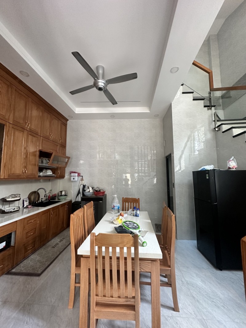 Bán nhà đường 182, Tăng Nhơn Phú,  Q9, Thủ Đức, TP HCM. DT 58m2, 4PN, sổ hồng, giá 6.85 tỷ - 15982046
