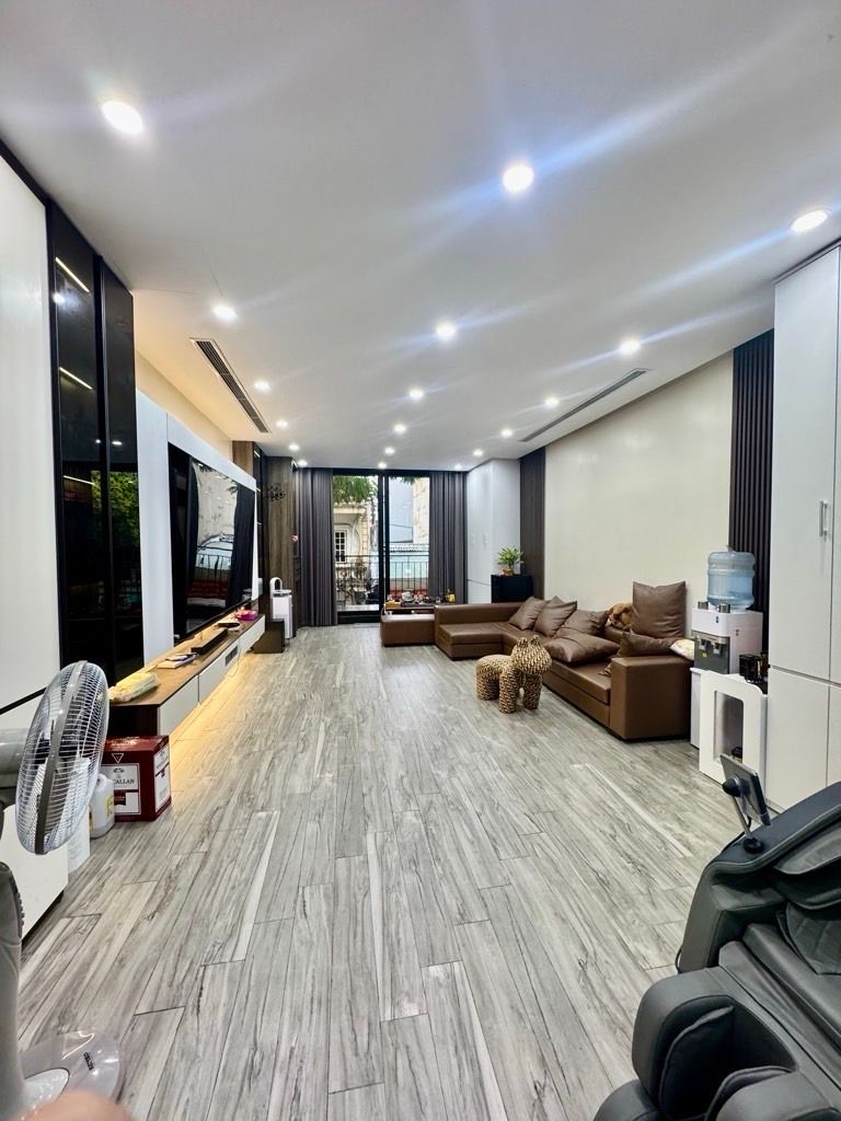 Bán nhà đẹp Ngọc Lâm- View Công Viên- Full NT- Oto- 90m 5 tầng nhỉnh 15 tỷ(TL) 15982161