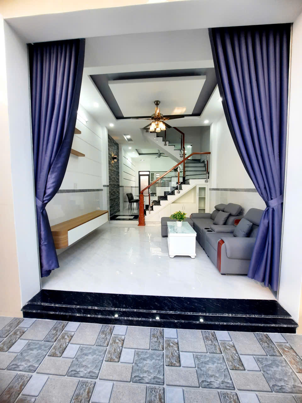 Bán nhà mới xây Full nội thất đường số 6 linh xuân Thủ Đức TPHCM,LH 0909428959 15850575