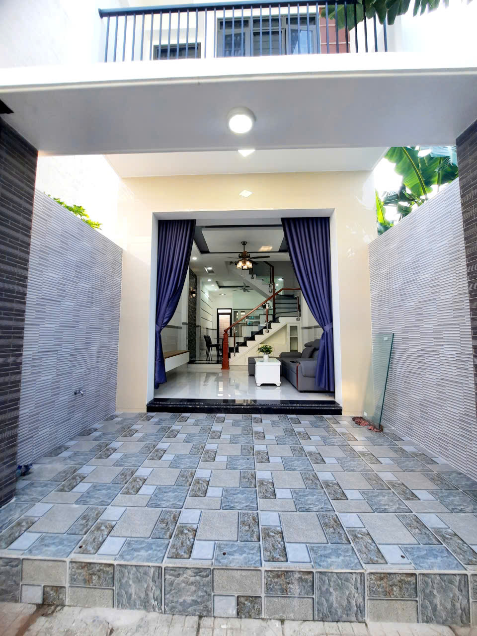 Bán nhà mới xây Full nội thất đường số 6 linh xuân Thủ Đức TPHCM,LH 0909428959 15850575