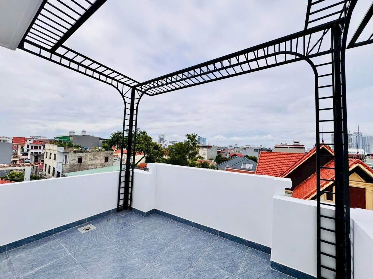 CẦN BÁN NHÀ 4 TẦNG MÓNG CỌC KHOAN NHỒI – MẶT NGÕ ĐẰNG HẢI, HẢI AN, HẢI PHÒNG  Ô TÔ ĐỖ CỬA 15982205