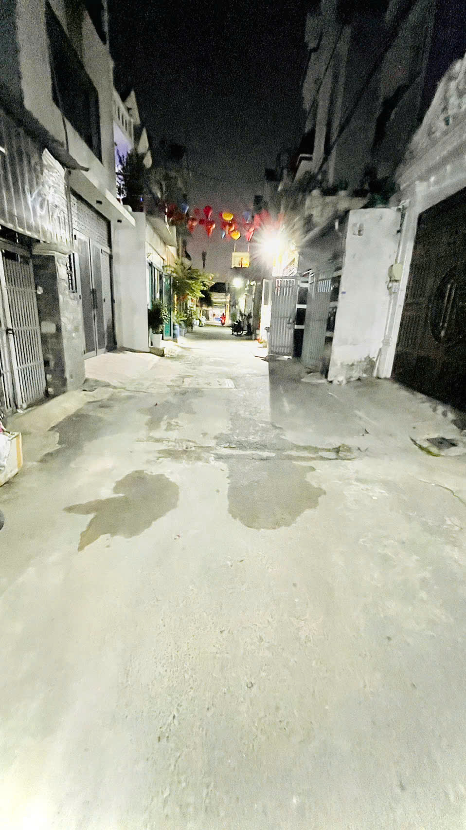 Nhà đường 7m ô tô tải diên tích khủng 5mx10m trần thị hè q12 15982237