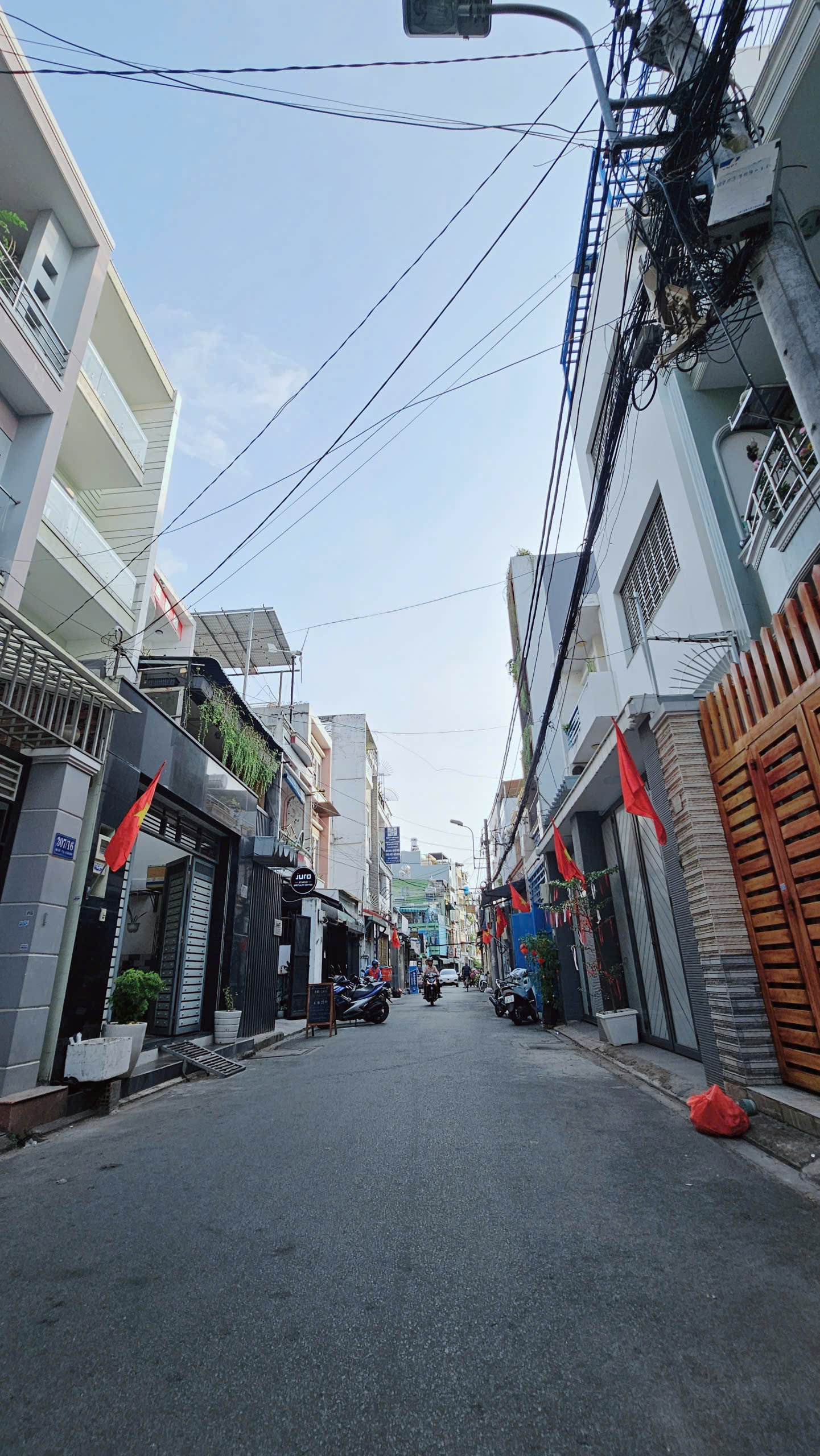 Chủ cần bán gấp! Nhà mặt tiền kinh doanh 307/23 Bàu Cát, 133m² – vị trí đẹp, giá tốt chỉ 15 tỷ 15982287