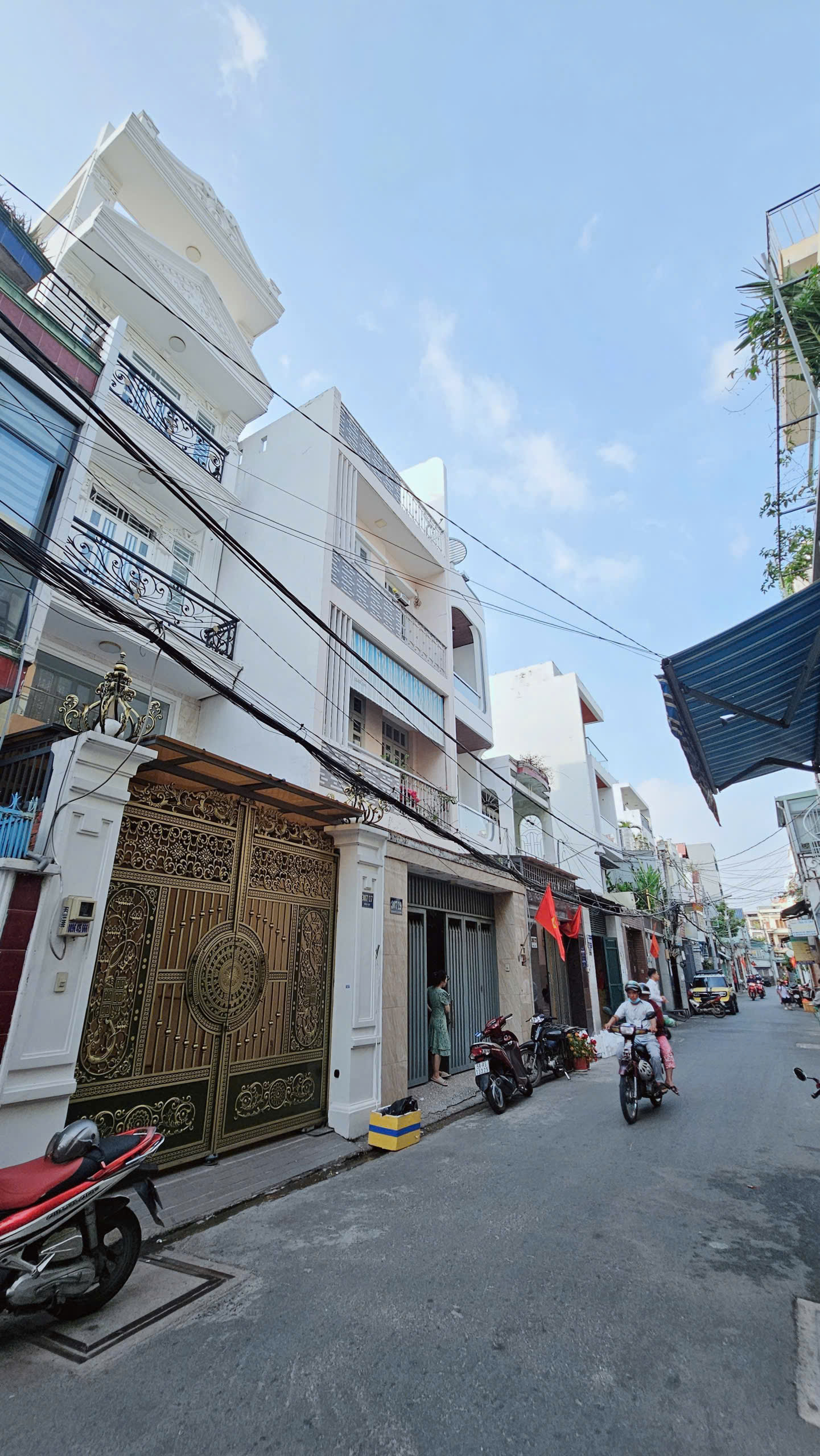 Chủ cần bán gấp! Nhà mặt tiền kinh doanh 307/23 Bàu Cát, 133m² – vị trí đẹp, giá tốt chỉ 15 tỷ 15982287