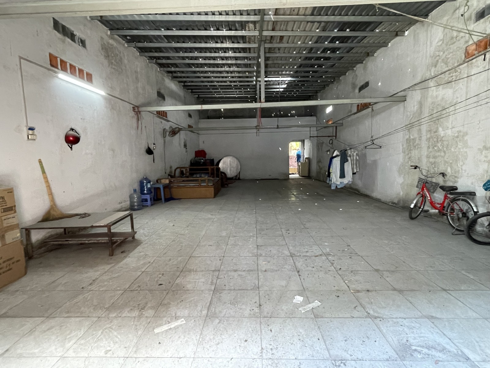 NHÀ NÁT NGUYỄN VĂN QUÁ 160m2 ĐÔNG HƯNG THUẬN QUẬN12.
GIÁ ĐẦU TƯ - CHỈ 37tr/m2 - 160m2. 15982288