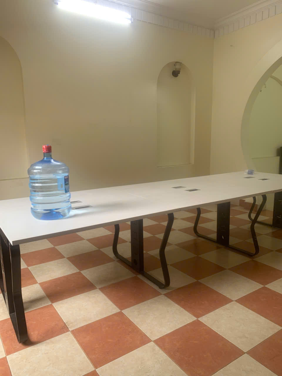 Chính chủ cho thuê văn phòng 80m², tầng 2, khu vực Mỹ Đình, nhà mặt đường, có chỗ đỗ ô tô 15982314