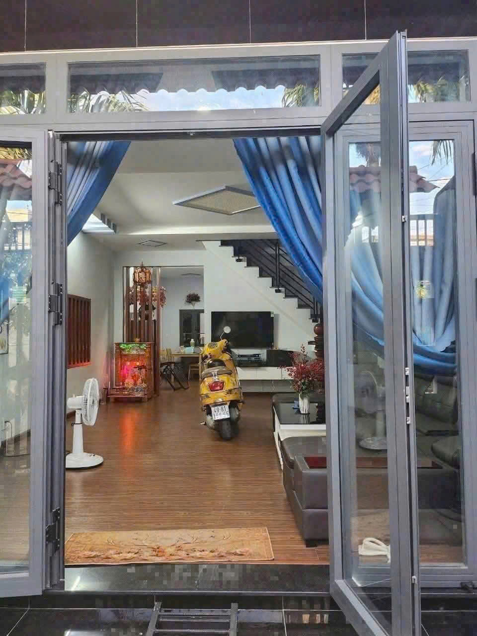 NHÀ (8x20) – HẺM 6M THÔNG TÔ KÝ – GẦN CHỢ BA BẦU – CÓ KHO RIÊNG 15982334