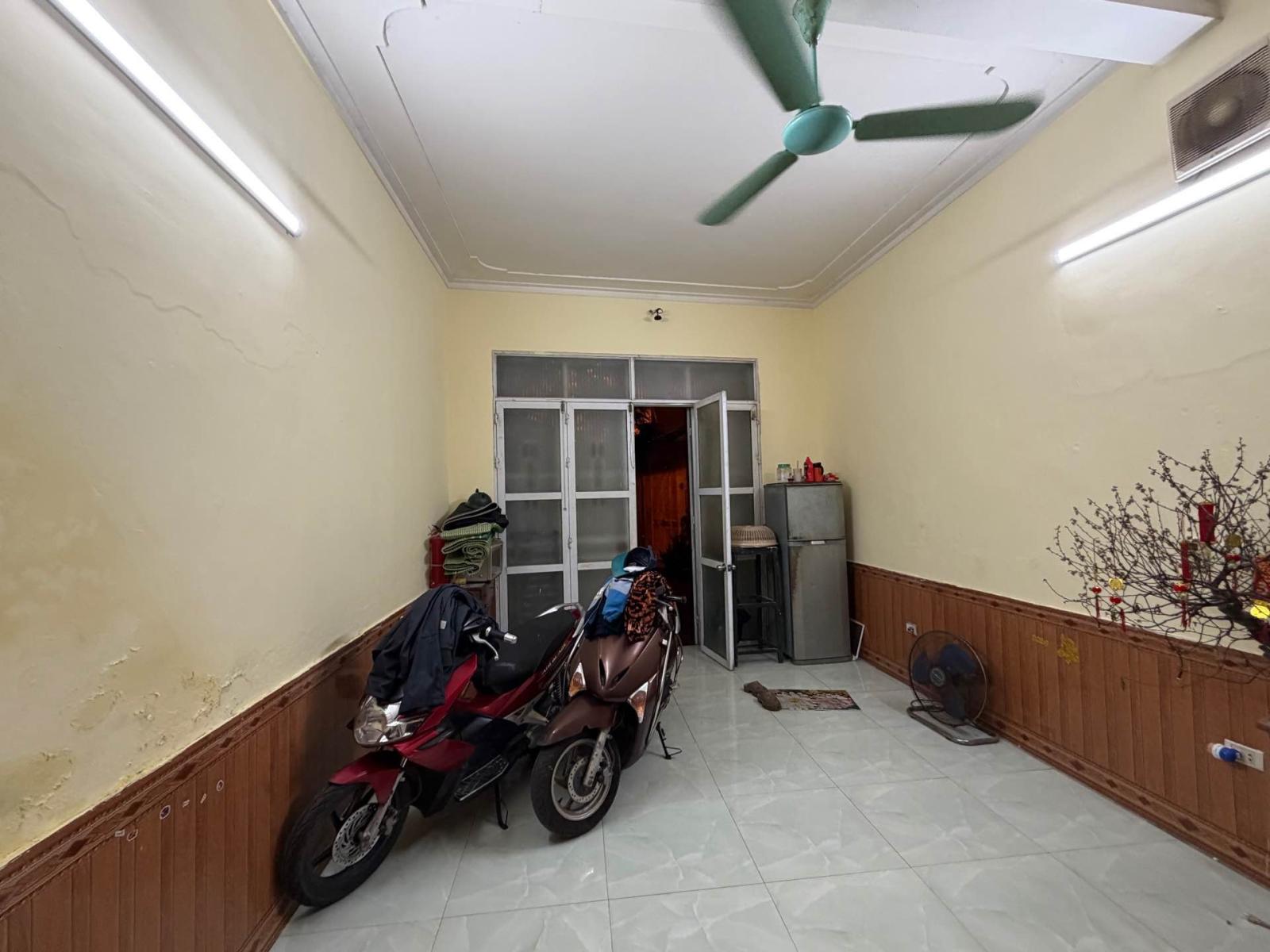 Lô góc 3 mặt thoáng – trung tâm Hai Bà Trưng
 15982342