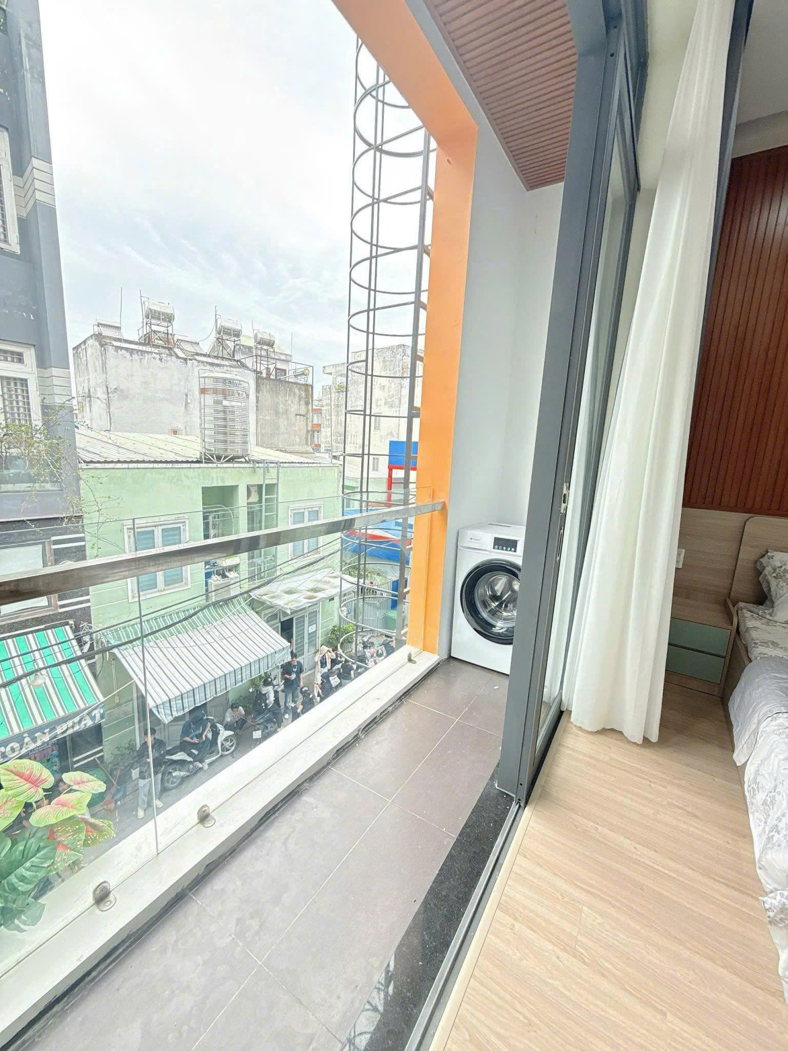 TÒA CHDV 5 TẦNG CAO CẤP – TỌA LẠC TẠI GÒ VẤP 15982348