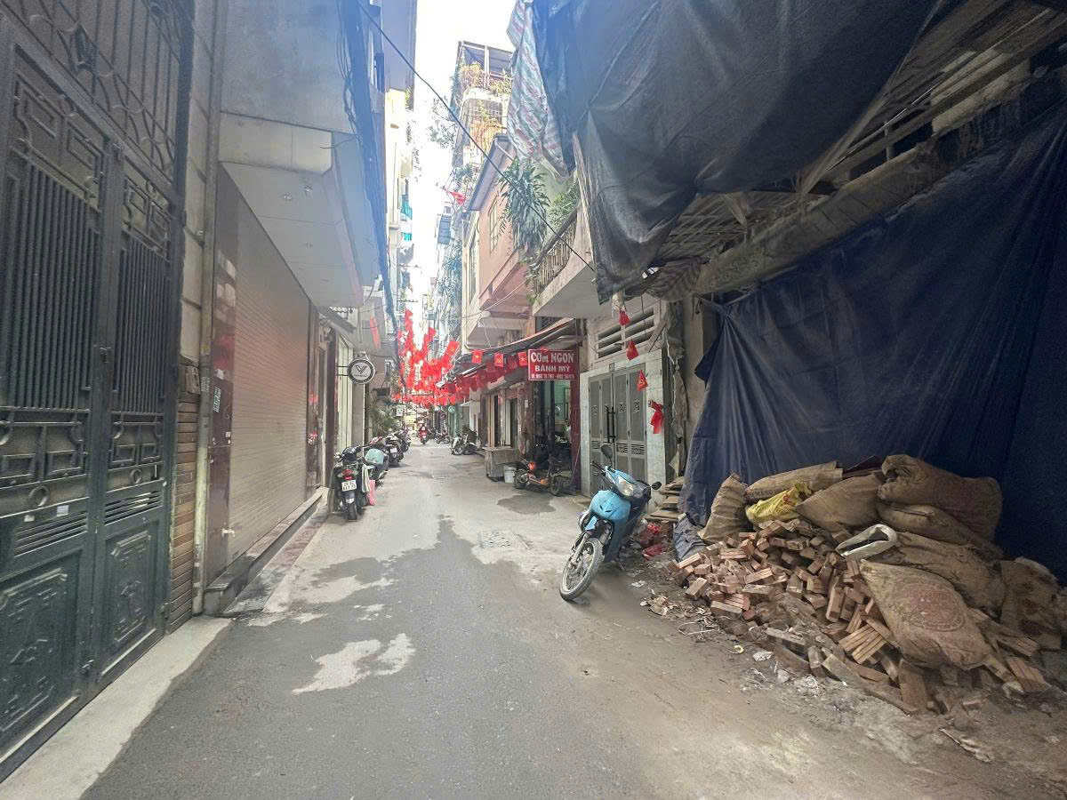 ÂY SƠN – 74M TRUNG TÂM ĐỐNG ĐA – NGÕ THÔNG – XÂY CCMN – GIÁ CHỈ  : 11.8 TỶ 15982352