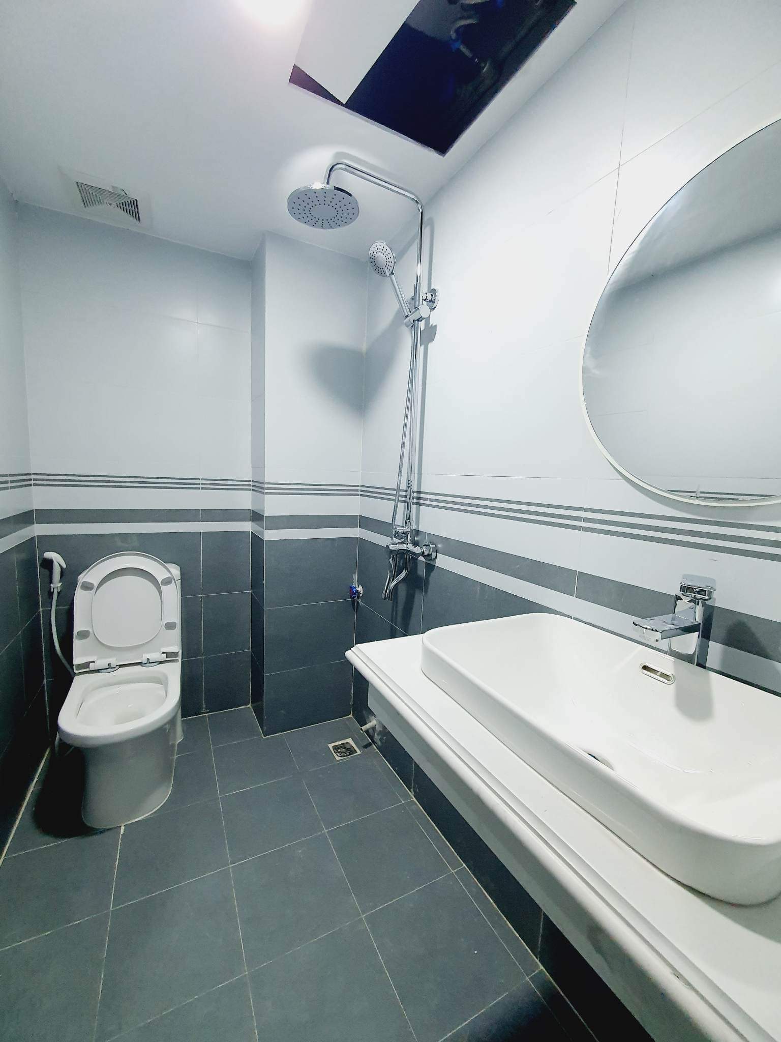 NHANH!CCMN ĐỨC DIỄN,OTO,THANG MÁY,PCCC,GPXD,12PKK,DT:55Mx7T,MT:5M,9.4ty 15982355