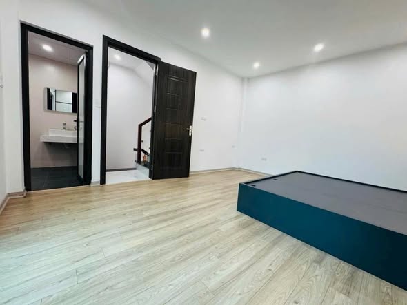 NHÀ MỚI MỸ ĐÌNH – THIẾT KẾ 4 TẦNG – VỊ TRÍ TRUNG TÂM – KHÔNG GIAN THOÁNG SÁNG
 15982369