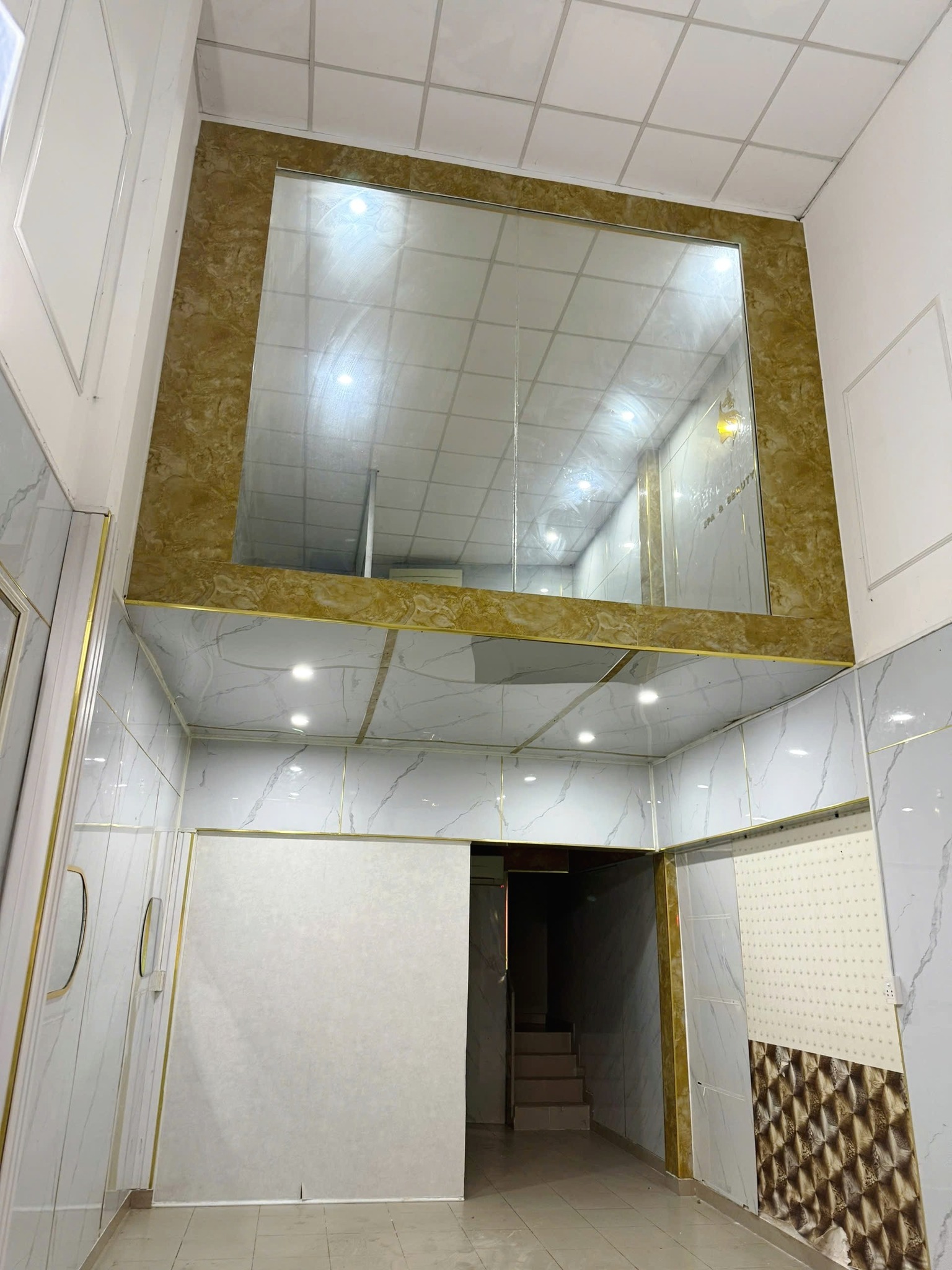 Cho thuê nhà Mặt tiền Vườn Lài Q.Tân Phú 56m²,1Lầu - 15Triệu 15982425