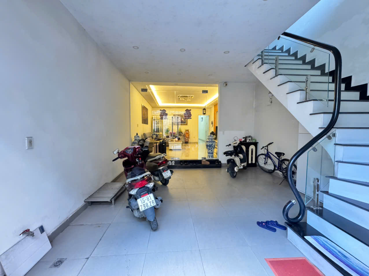 BÁN NHÀ 3 TẦNG NGÕ 2 MÊ LINH – TRUNG TÂM NGÔ QUYỀN – LÔ GÓC 2 MẶT THOÁNG 15982433