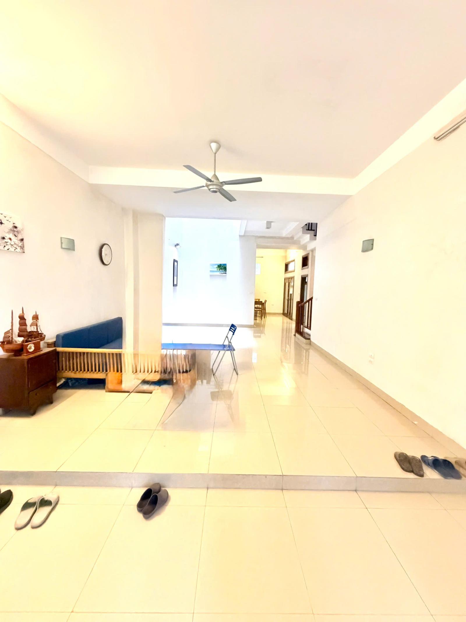 BÁN NHÀ NGÕ VÕNG THỊ 104M 5 TẦNG MT 5 M 2 MẶT NGÕ NGÕ THÔNG GIÁ 27.5 TỶ 0336212066 15982444