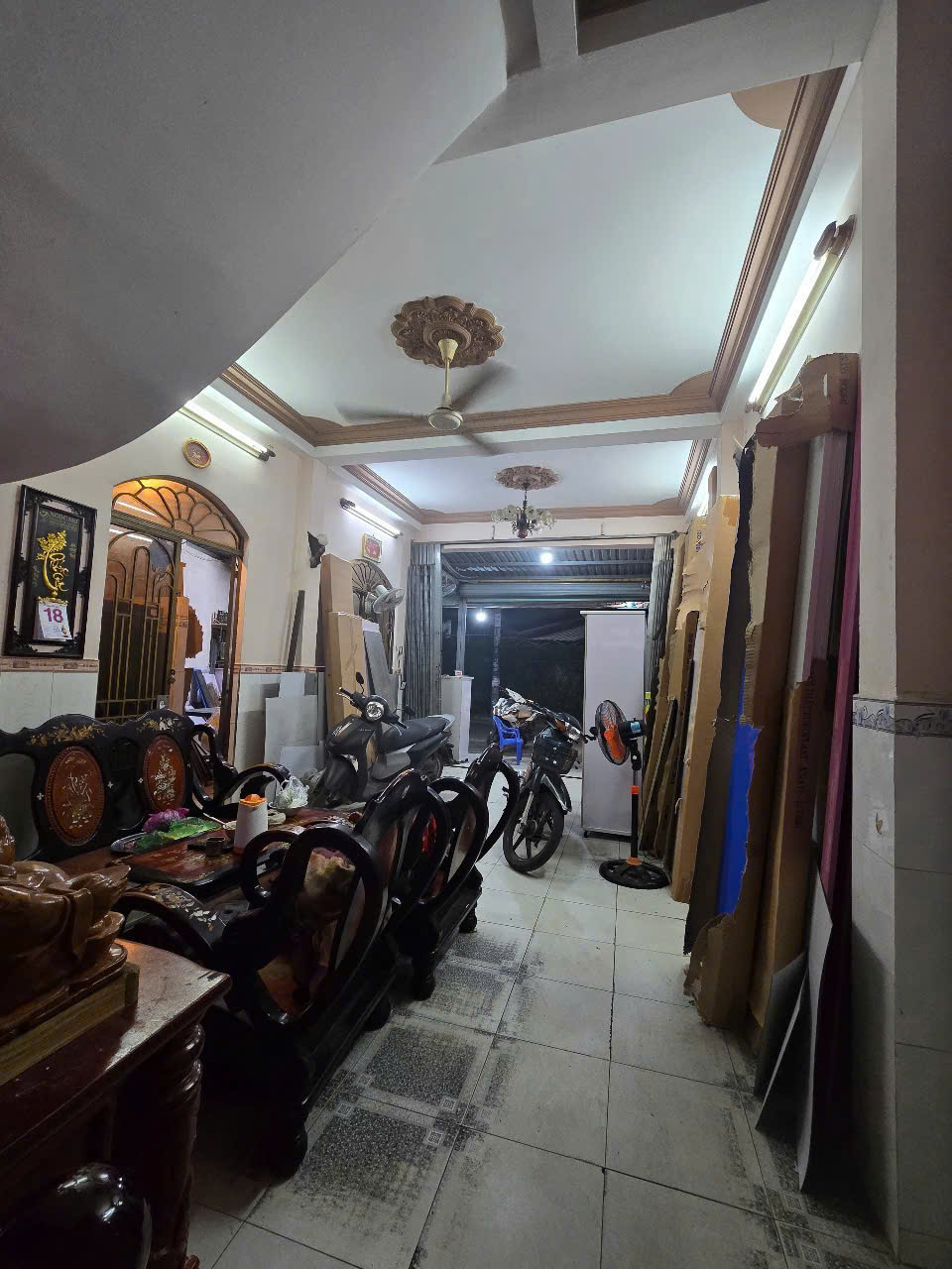 Siêu Phẩm mặt tiền Kinh Doanh Đ số 8 BHH gần Aeon Tân Phú-100m2- 4 Tầng Nhỉnh 6 tỷ 15982453