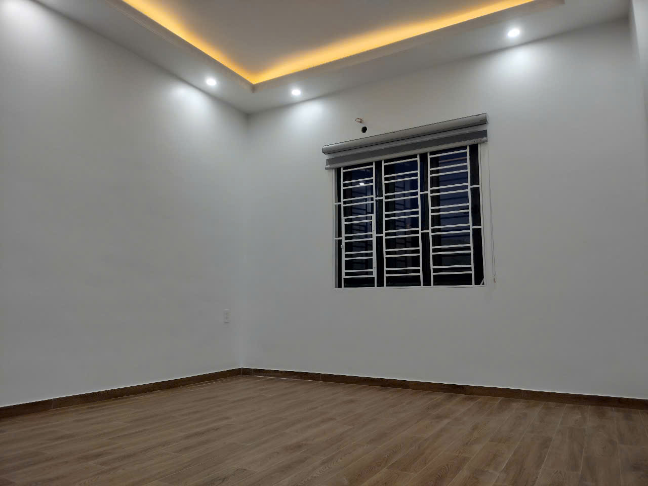 BÁN NHÀ 4,5 TẦNG HẢI AN – GẦN CHỢ NGÃ 6 CÁT BI – THANG MÁY – NGÕ Ô TÔ TRÁNH – GIÁ 7,3 TỶ 15982484