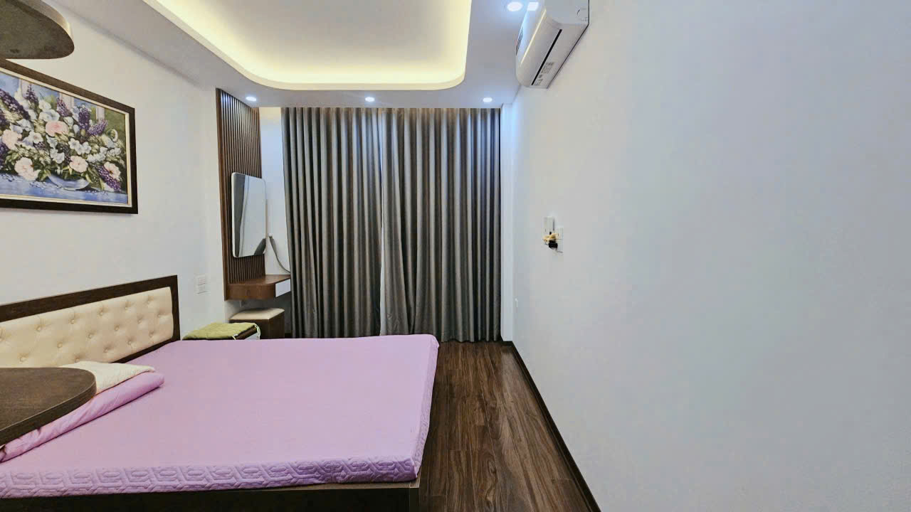 BÁN NHÀ VĂN CAO 43M 5 TẦNG THANG MÁY TẶNG FULL NỘI THẤT NGÕ THÔNG 2 MẶT NGÕ GIÁ 16.8 TỶ 0878168006 15982498