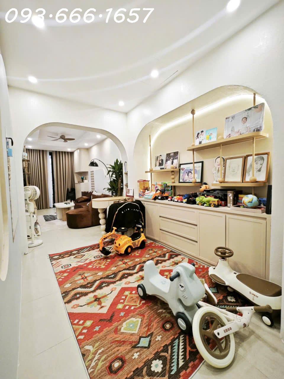 Bán BĐS 30m 4T Ở Ngay Sân Cổng riêng , có thể TL Mạnh tại Minh Khai ,Thông Tin Thật 15982613