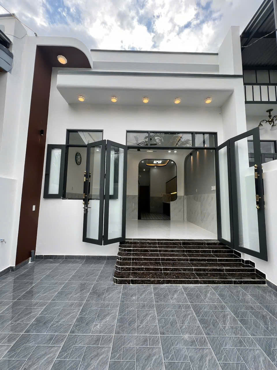 Bán nhà thôn Nam 2, Diên Điền, Khánh Hoà. Cách Quảng Trường 2-4 và chợ Đêm 13km 15982623