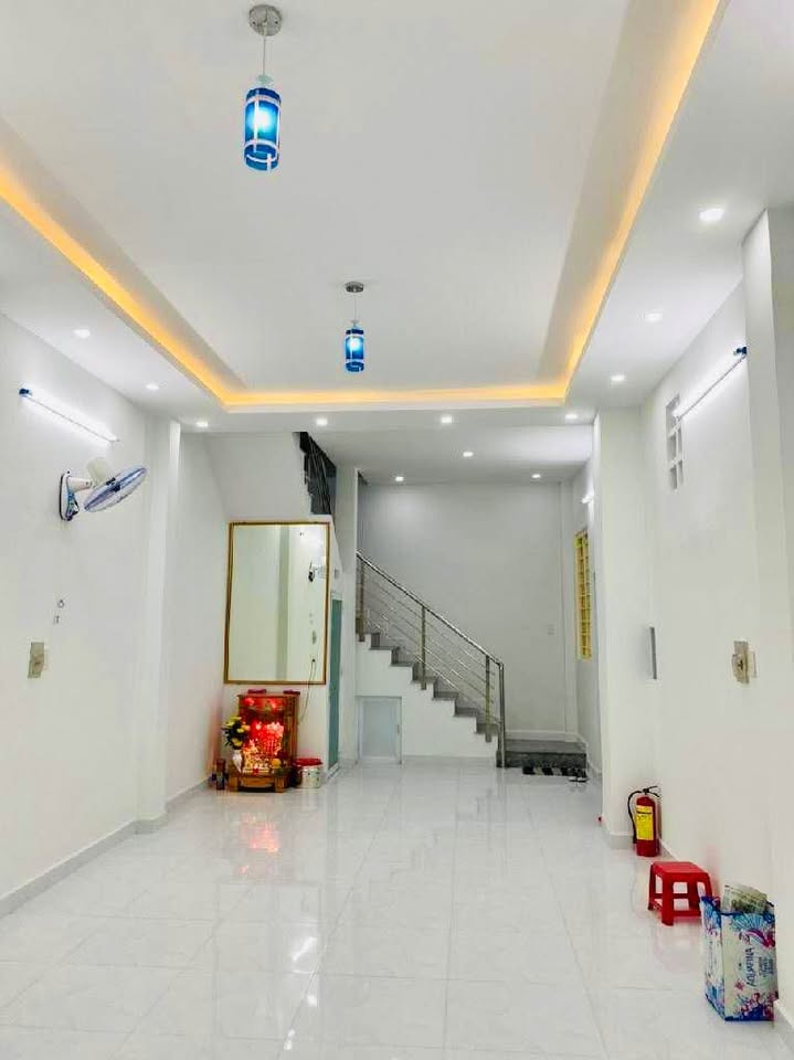 BÁN NHÀ MẶT TIỀN LÔ GÓC 4 TẦNG 55M2 KHÔNG LỘ GIỚI NHỈNH 8 TỶ 15982631