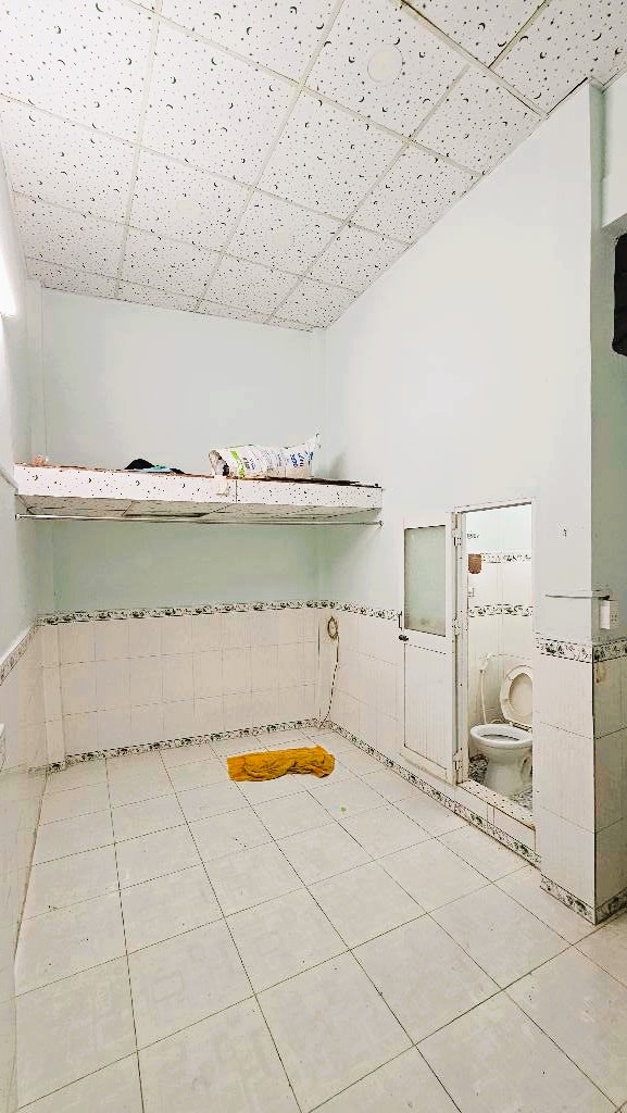 NHÀ 2 TẦNG NGUYỄN TRỌNG TUYỂN, GIÁP PHÚ NHUẬN, NHỈNH 1 TỶ SHR
 15982634