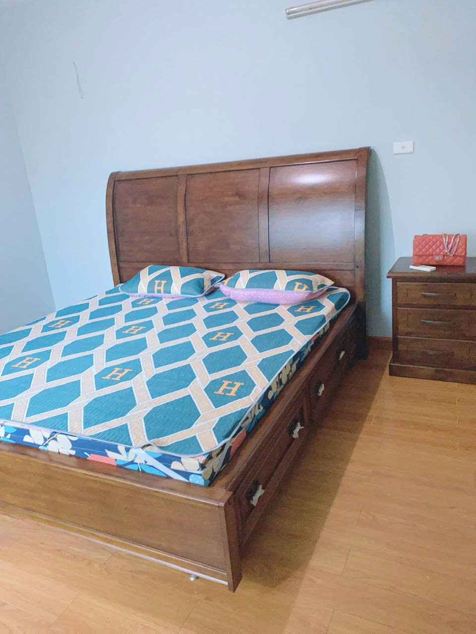 Hàng hiếm! Bán nhà Hàng Chuối, 40m2, mặt tiền 4.5m, nhỉnh 14 tỷ, ngõ rộng thoáng 15982645