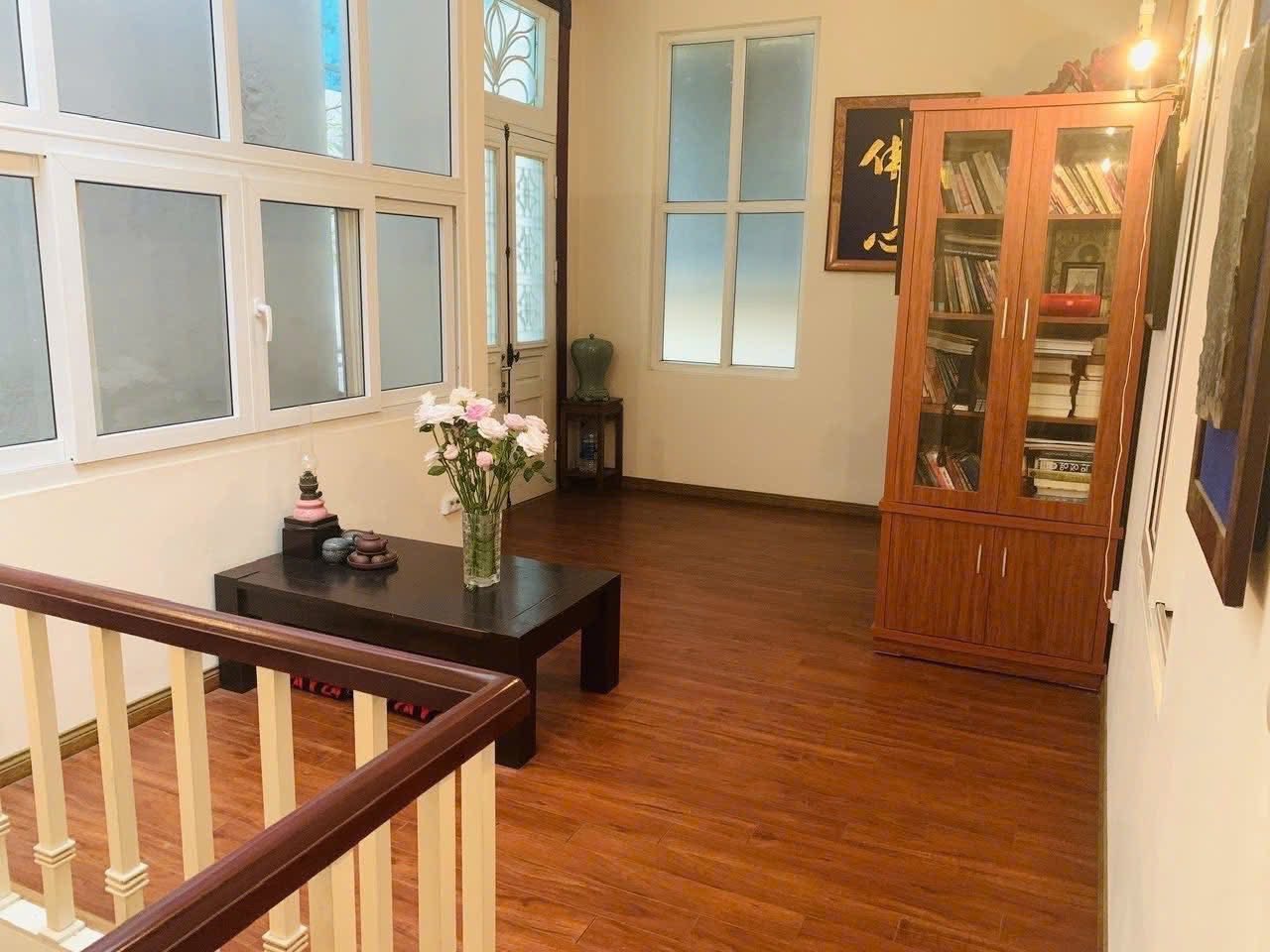 Bán nhà 5 tầng dân xây phố Nghĩa Đô, Cầu Giấy, khu phân lô, ô tô vào nhà, 55m, 20 tỷ 15982646