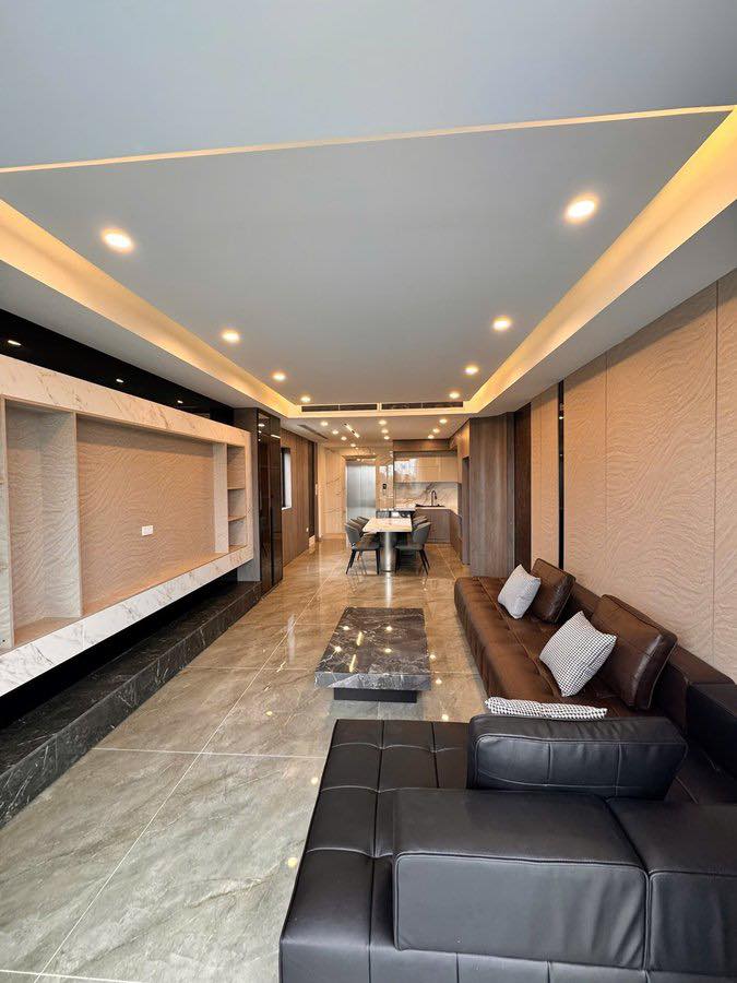 HÀNG HIẾM MẶT PHỐ  VIỆT HƯNG 56M2 7T THANG MÁY, KINH DOANH DÒNG TIỀN - NHỈNH 2X TỶ 15982647