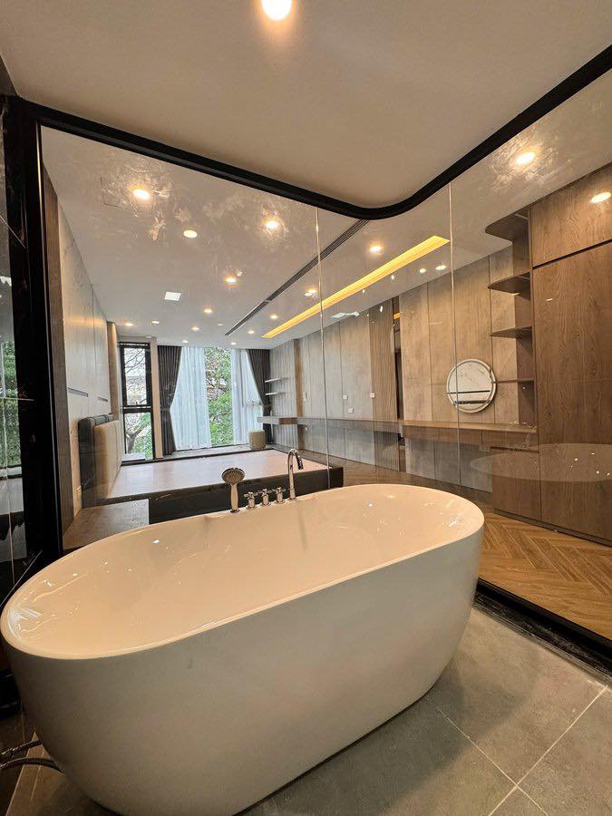 HÀNG HIẾM MẶT PHỐ  VIỆT HƯNG 56M2 7T THANG MÁY, KINH DOANH DÒNG TIỀN - NHỈNH 2X TỶ 15982647