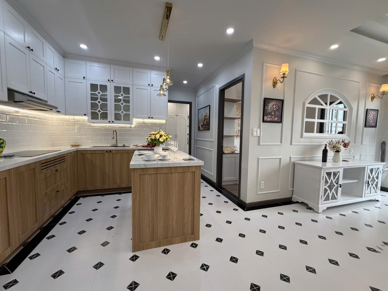 Căn hộ 80m2 Lavida Plus Q7: Giá 5.7 tỷ, 2PN, view đẹp, sổ hồng, Nguyễn Văn Linh, tầng cao, vị trí 15982662