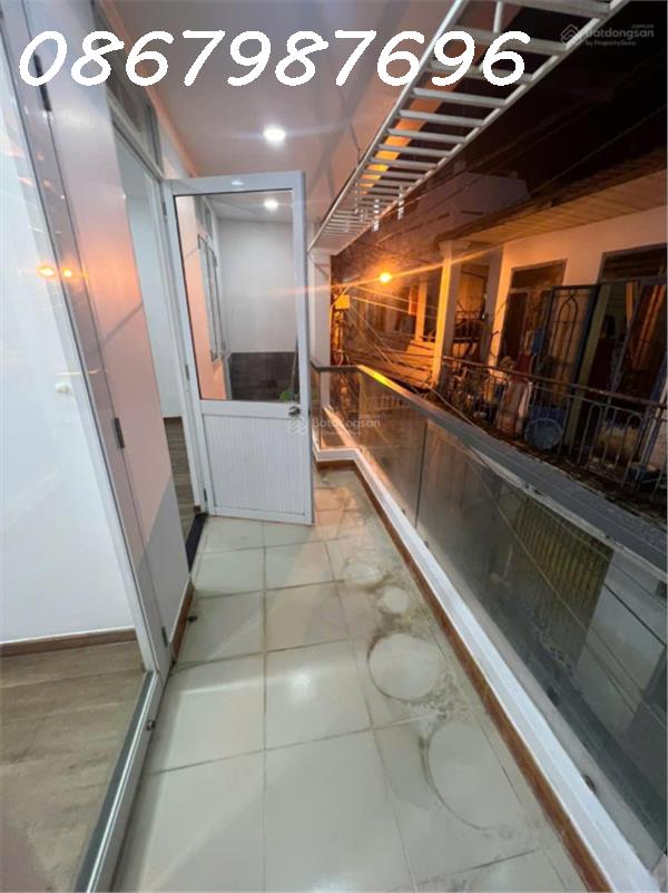 Nhà 1 trệt 1 lầu hẻm 3m cách chợ Phương Sài 50m . 15982672