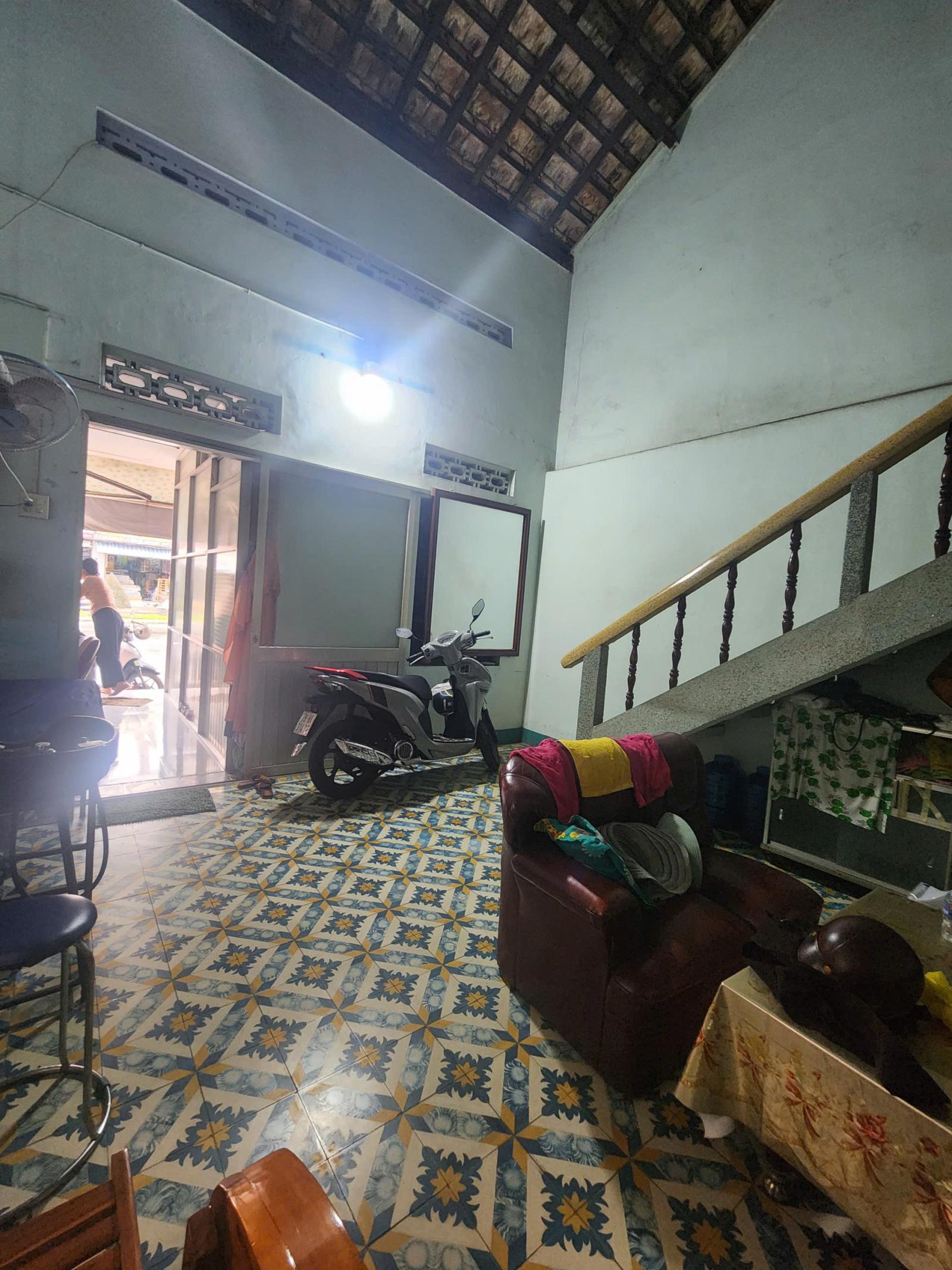 Bán Nhanh! Nhà 2/4 Gần Biển – Khu Kinh Doanh Sầm Uất Nhất Vĩnh Hải 15982679