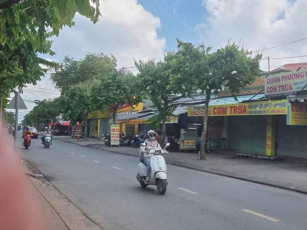 GIẢM SỐC 3,5 TỶ NHÀ MẶT TIỀN SONG HÀNH Q12 – 4 TẦNG CÓ THANG MÁY – CHỈ 11,5 TỶ. 15982694