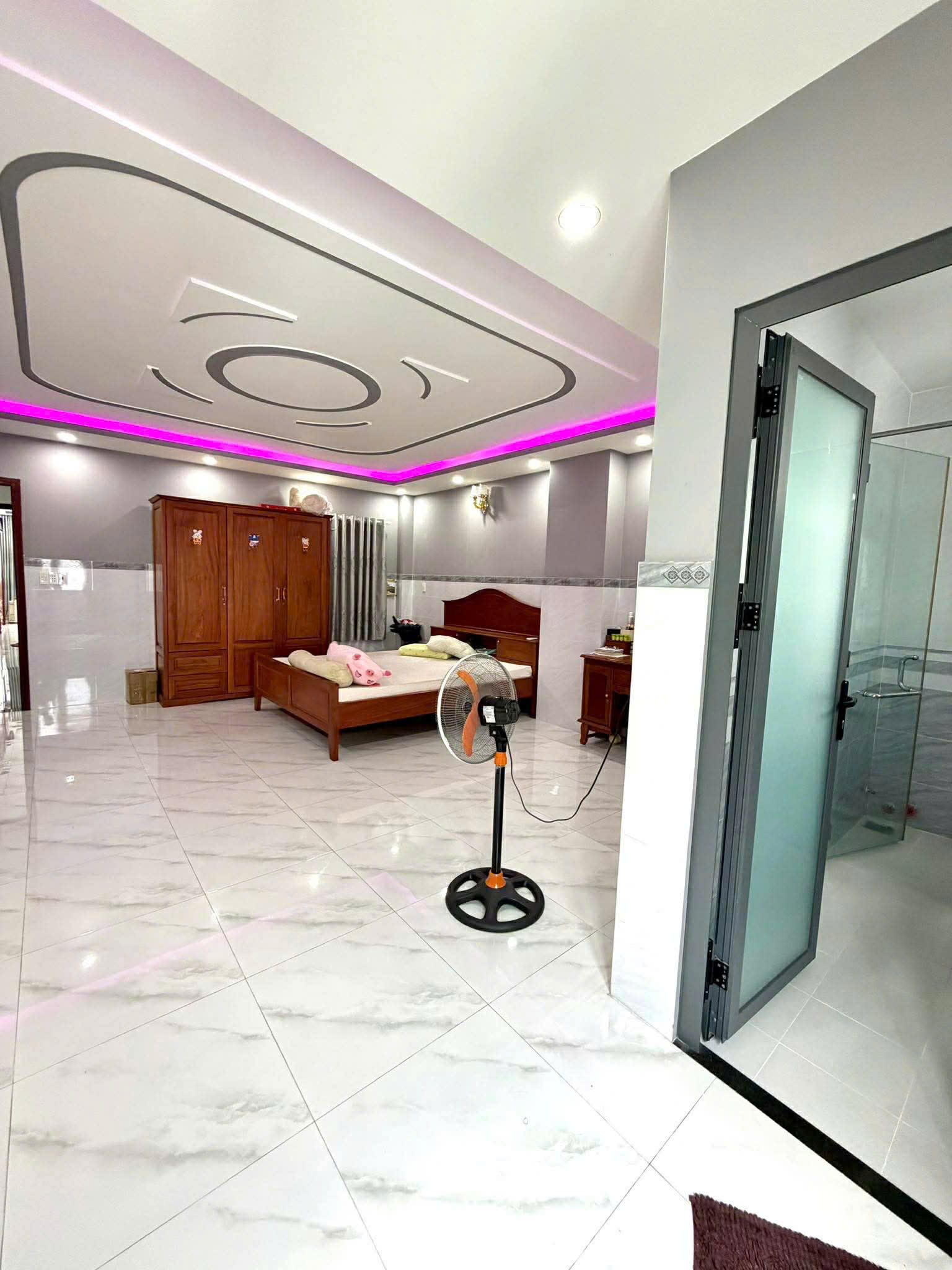 Bán nhà Mặt tiền Hoàng Ngọc Phách - giao Phú Thọ Hòa, 5,8x22m, 5 Tầng - 6PN, 23,5 tỷ. 15982699