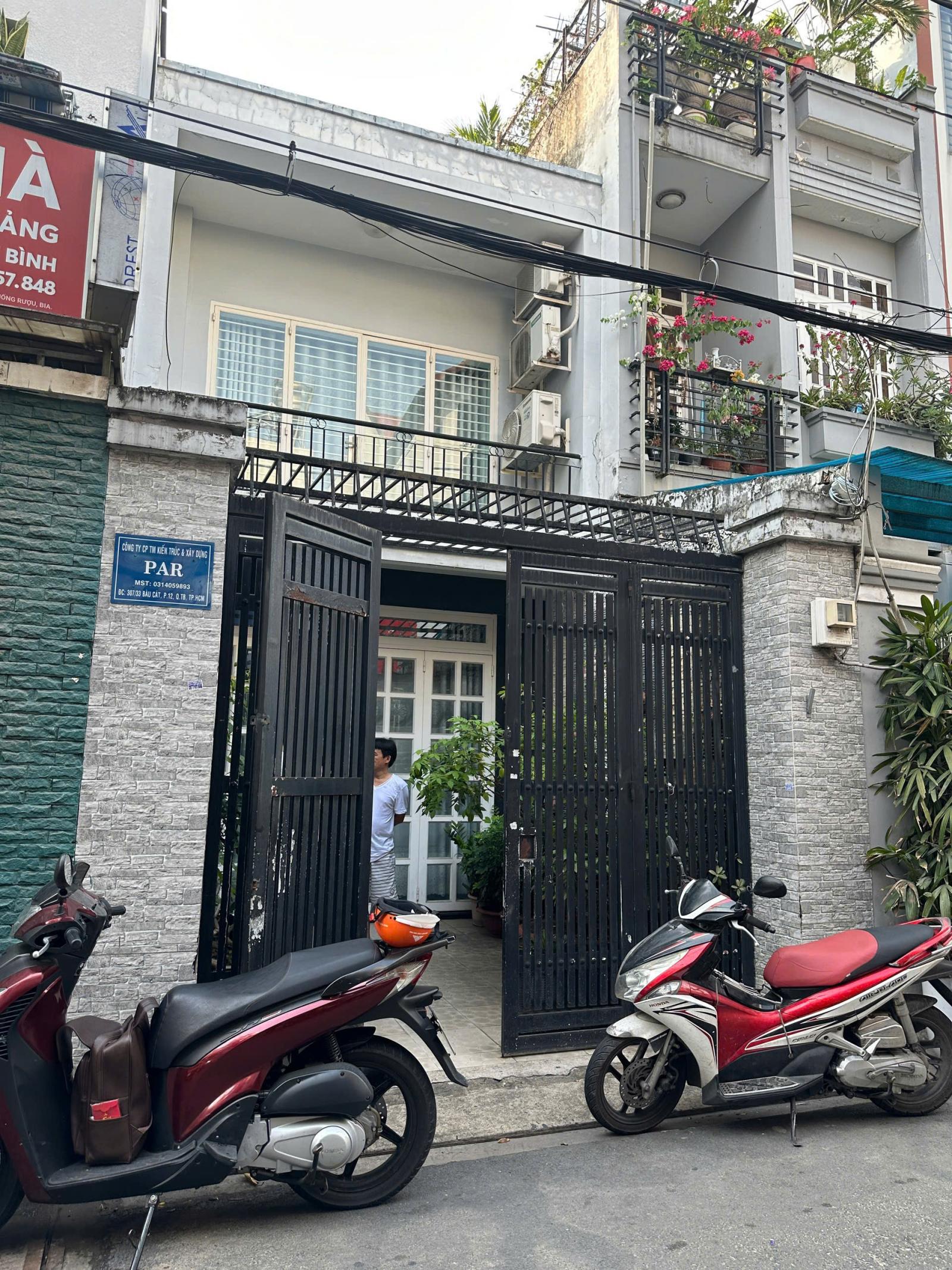 Chủ kẹt tiền bán gấp nhà MTKD Bàu Cát, 133m², giá 15 tỷ 15982715