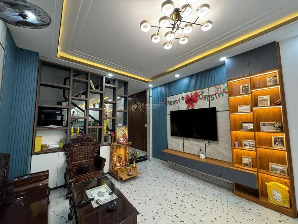 VỀ QUÊ CẤN BÁN GẤP NHÀ Nhà 4 Tầng Gần UBND Thông Tây Hội Gò Vấp 4x17m Hẻm 6m Ô Tô Giá 8Tỷ còn TL 15982739