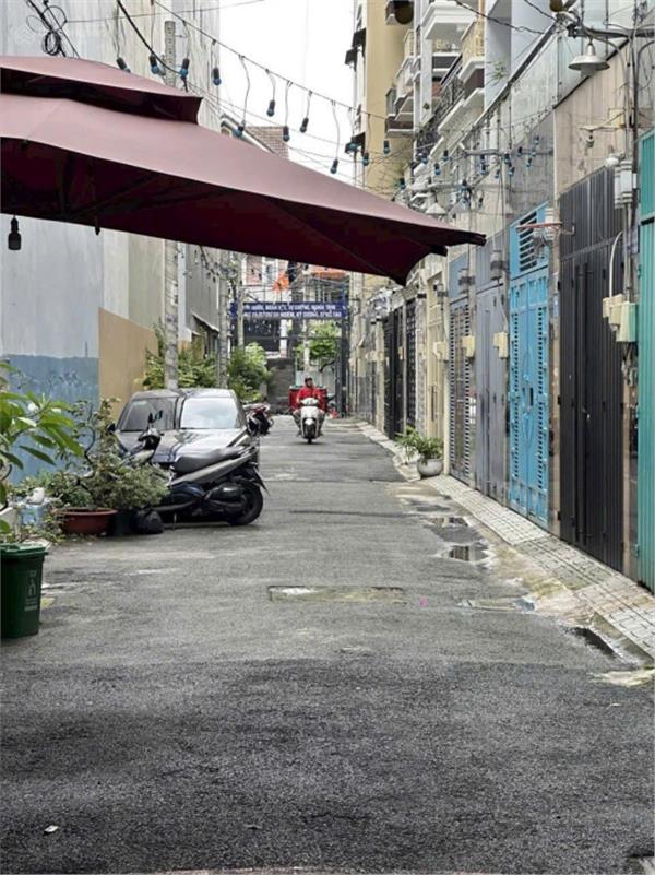 NHÀ ĐẸP HXH 6M.MỚI VÀO Ở NGAY,TỌA LẠC TẠI LÊ VĂN THỌ GẦN CÔNG VIÊN LÀNG HOA DT4,5X17=77M2 GIÁ 8,7 T 15982745