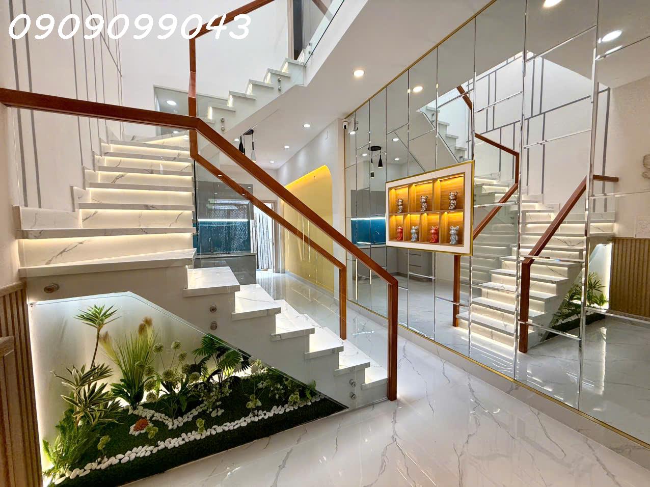 B1 NHÀ MỚI XÂY MỚI-VÀO Ở NGAY ĐÔNG HƯNG THUẬN Q12
GẦN CHỢ CẦU QUANG TRUNG GIÁP VÁCH GÒ VẤP 67M2 15982750