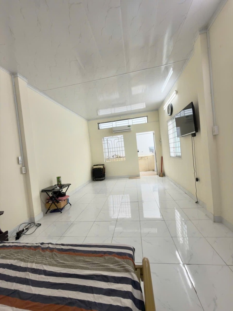 BÁN NHÀ TÂN BÌNH HXH 92M2 2 TẦNG NGANG 7M NỞ HẬU SÁT MT NGUYỄN TRỌNG TUYỂN 8.5 TỶ. 15982751