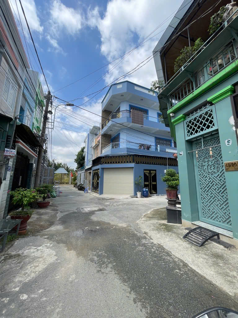 HÀNG HIẾM :Chỉ 3,8Tỷ Có Nhà HXH-2 Tầngh-Sổ Riêng-Gần Chợ-An Cư Lâu Dài Quận 9 15982752