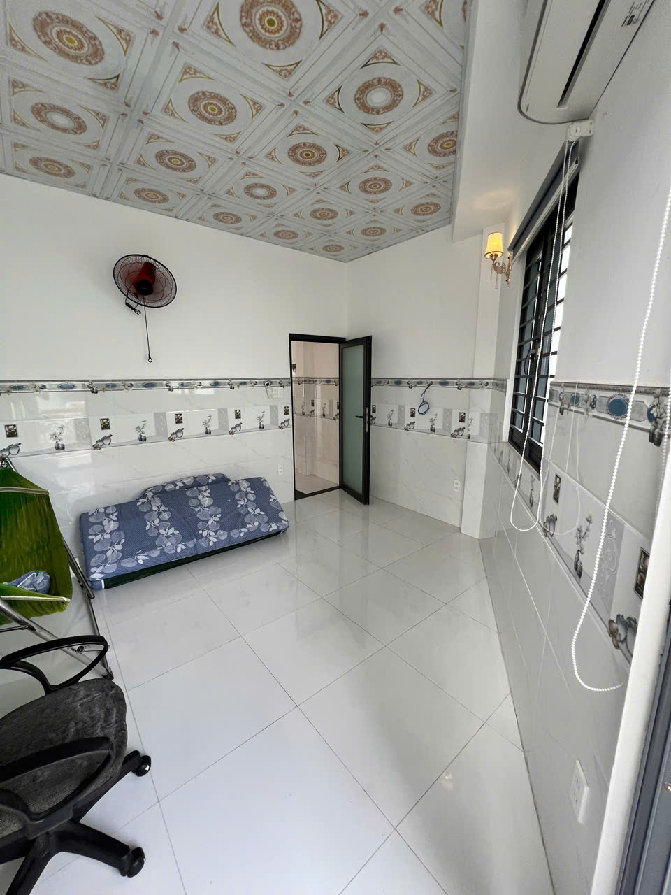 CẦN  BÁN NHÀ MỚI 100% – VỊ TRÍ ĐẸP BÌNH TÂN, GẦN AEON TÂN PHÚ TP HCM 15982791